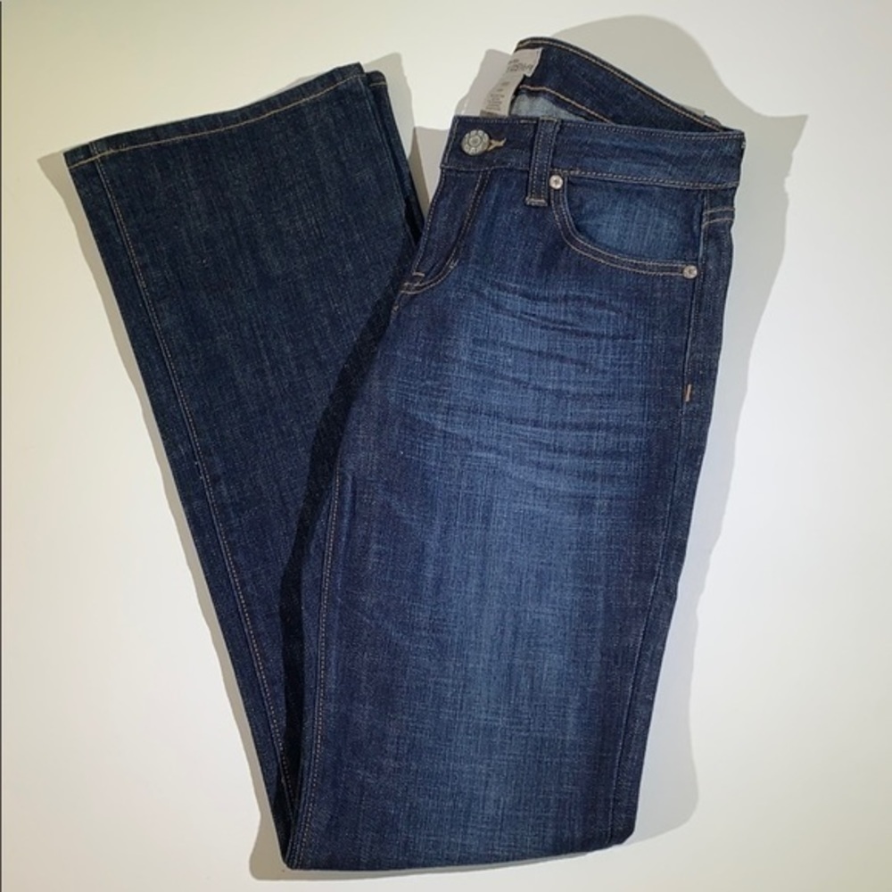 Gap | Curvy Flare Dark Vintage Jeans - Picture 5 of 7